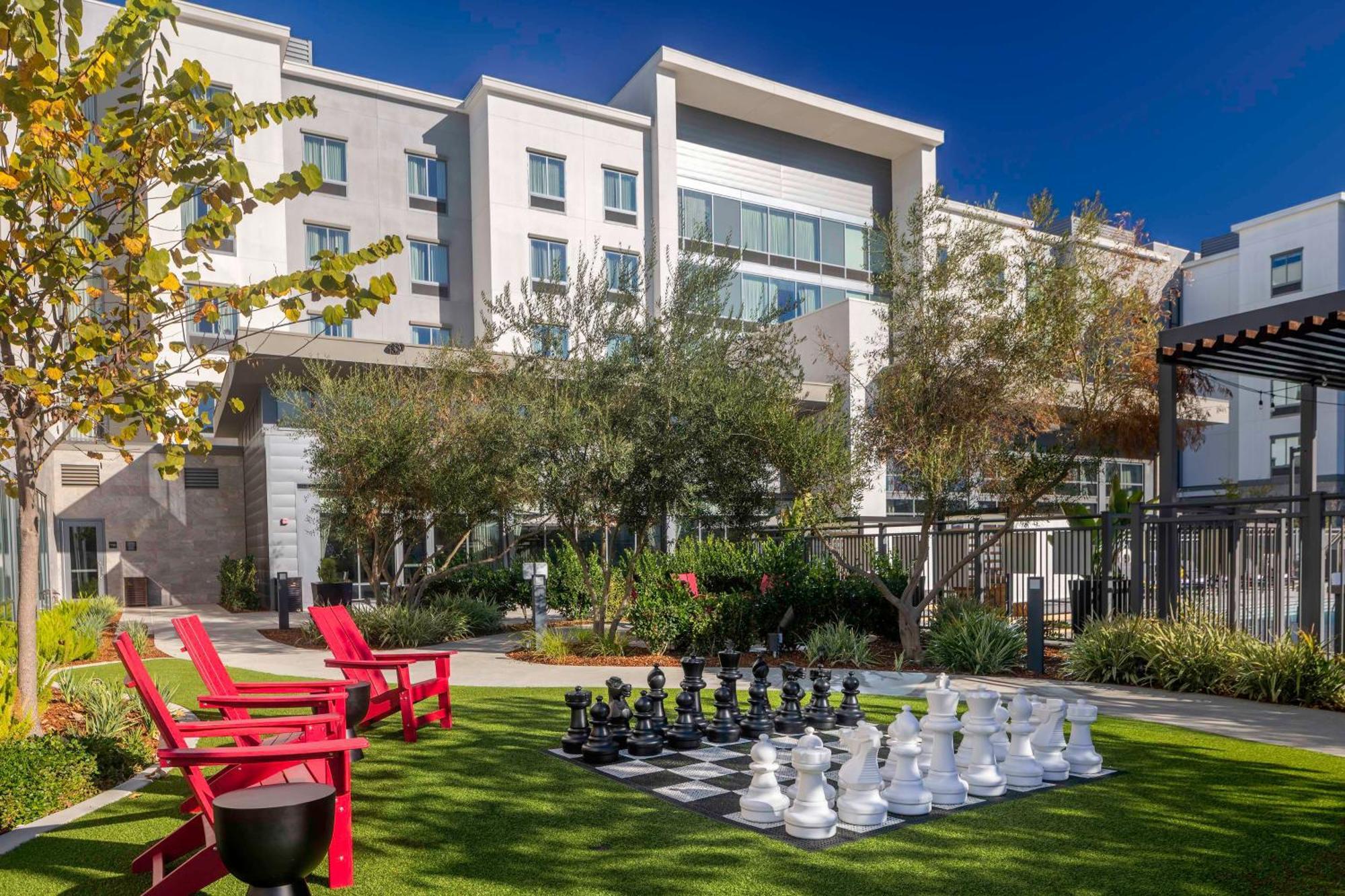 Homewood Suites By Hilton Long Beach Airport Εξωτερικό φωτογραφία