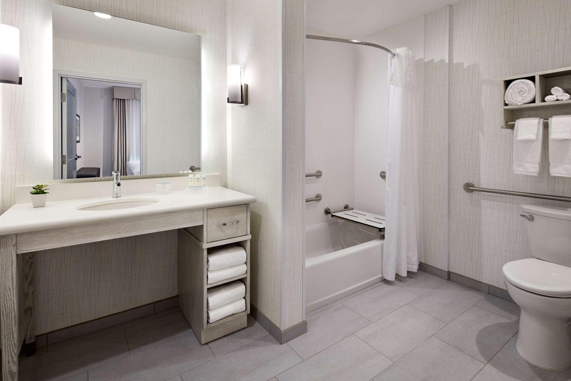 Homewood Suites By Hilton Long Beach Airport Εξωτερικό φωτογραφία